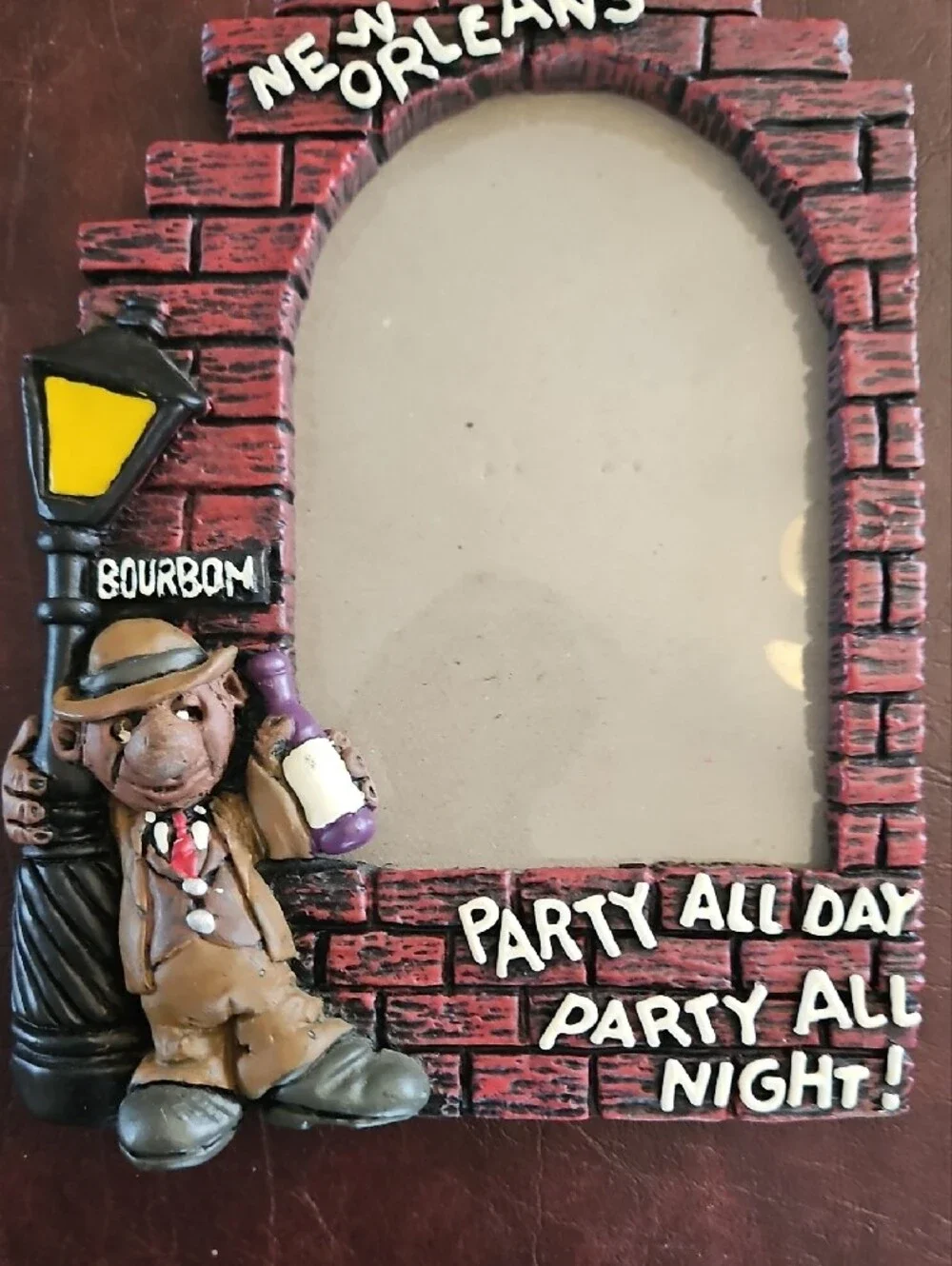 New Orleans Red Brick Photo Frame with Character and Yellow Lamp